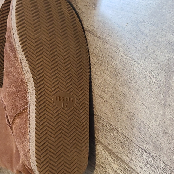 Ugg like boots - Picture 4 of 4